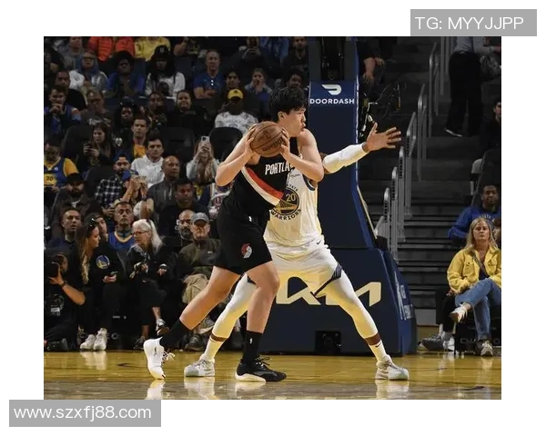 苏群分析杨瀚森遭遇新秀墙篮下对抗不足抢板经验缺防外线困难